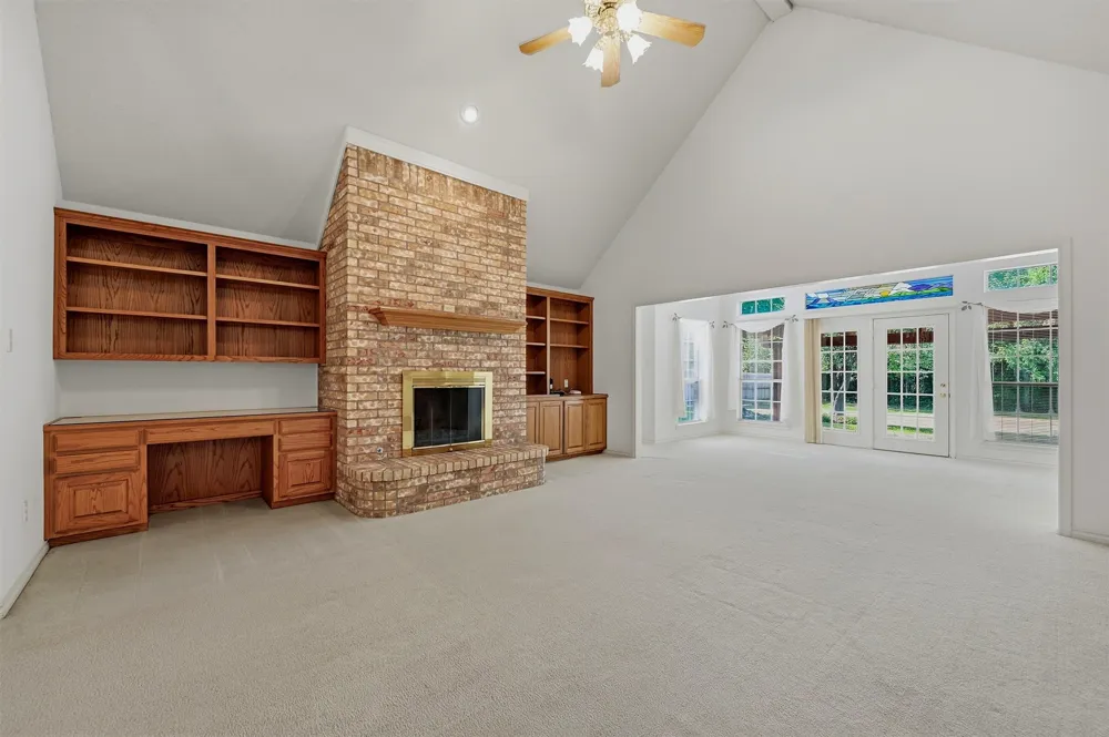 2416 Jolinda Lane Whitesboro, TX 76273