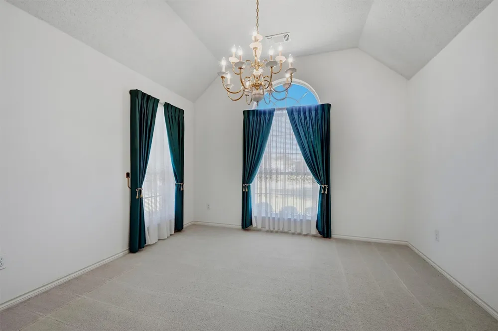 2416 Jolinda Lane Whitesboro, TX 76273