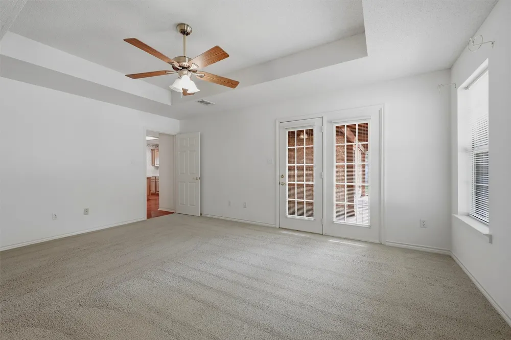 2416 Jolinda Lane Whitesboro, TX 76273
