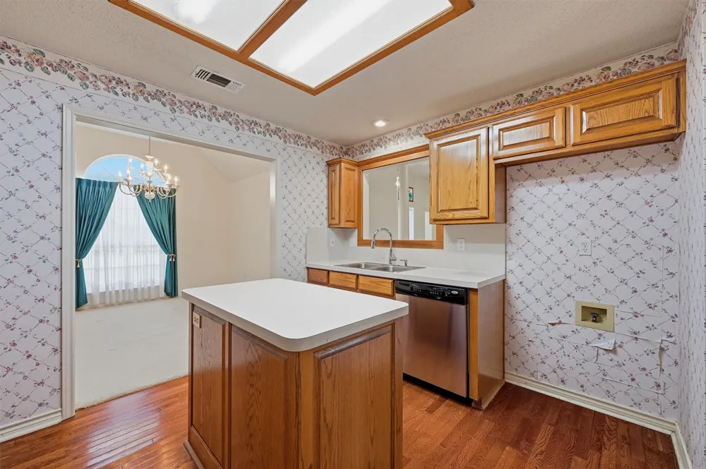 2416 Jolinda Lane Whitesboro, TX 76273