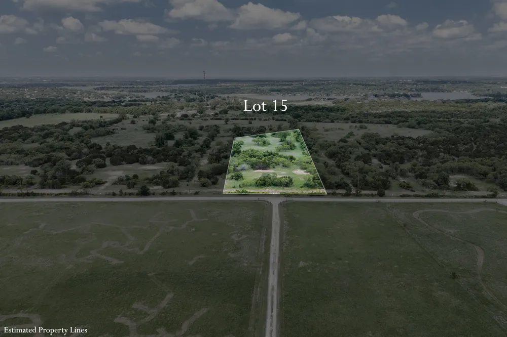 3900 Kikaga Road Granbury, TX 76048