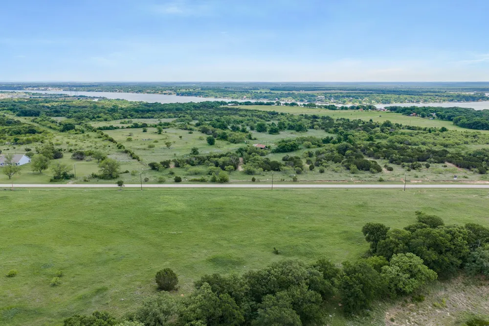 3900 Kikaga Road Granbury, TX 76048