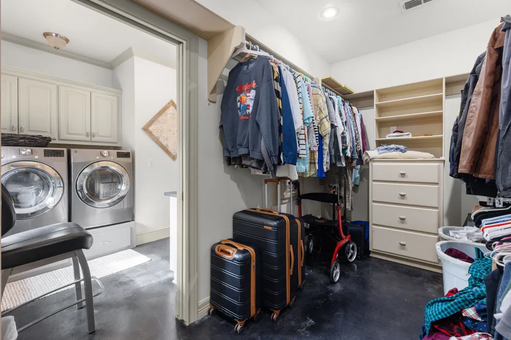 304 County Road 2311 Mineola, TX 75773
