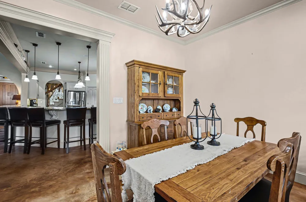 304 County Road 2311 Mineola, TX 75773