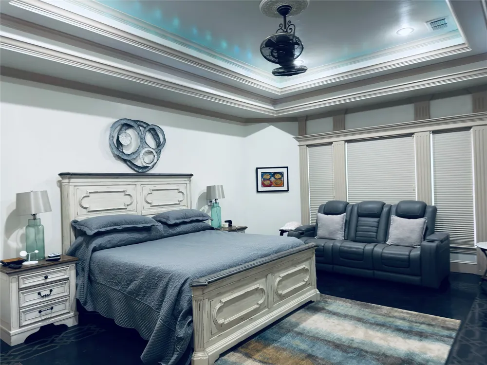 304 County Road 2311 Mineola, TX 75773