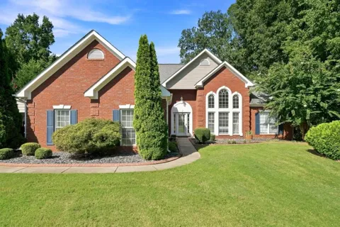 1203 Foxcreek Drive