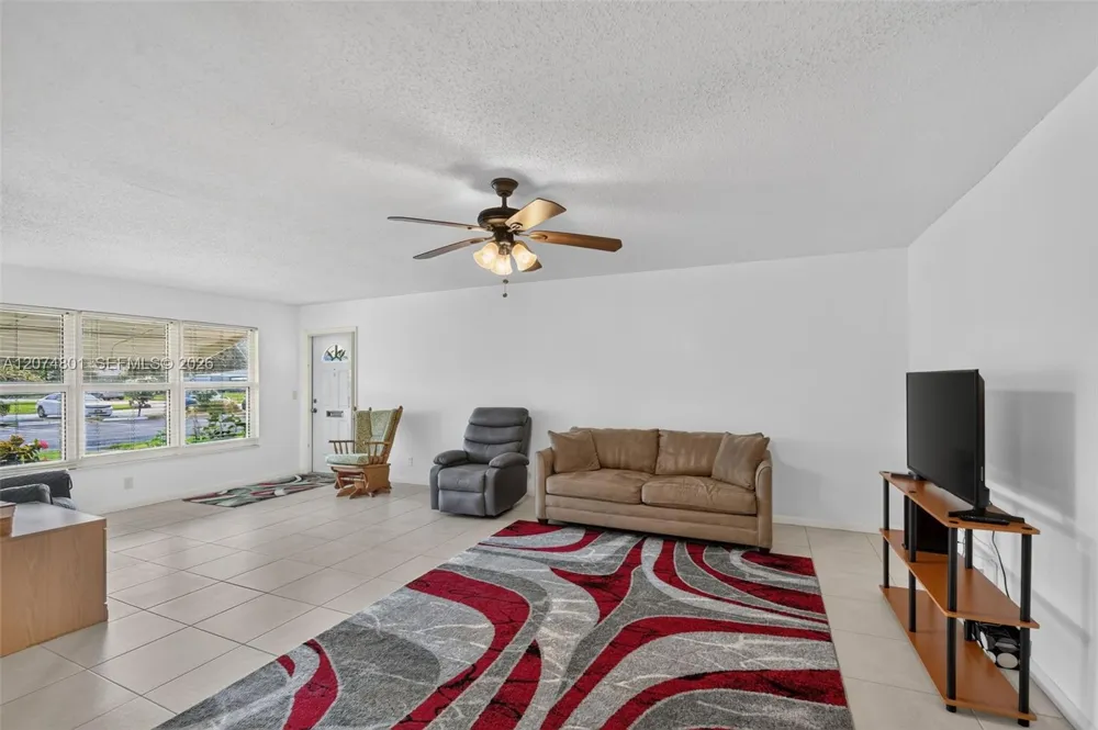 867 North Dr #B Delray Beach, FL 33445
