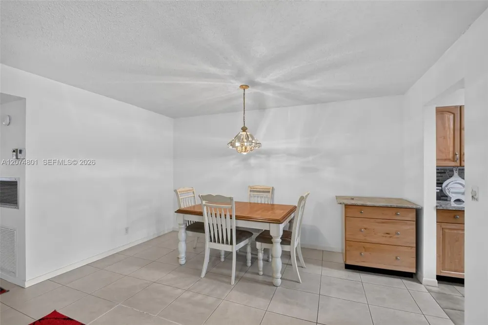 867 North Dr #B Delray Beach, FL 33445
