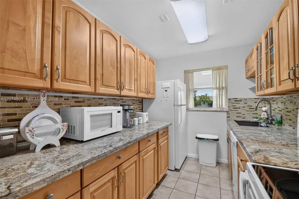 867 North Dr #B Delray Beach, FL 33445