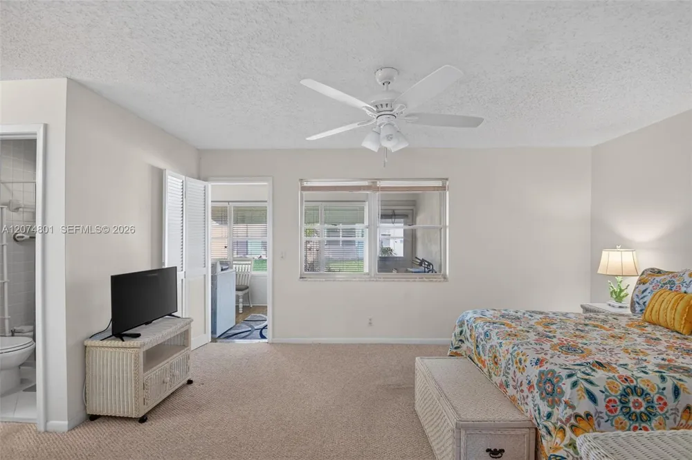 867 North Dr #B Delray Beach, FL 33445