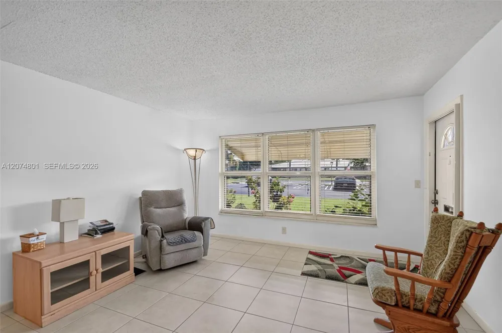 867 North Dr #B Delray Beach, FL 33445