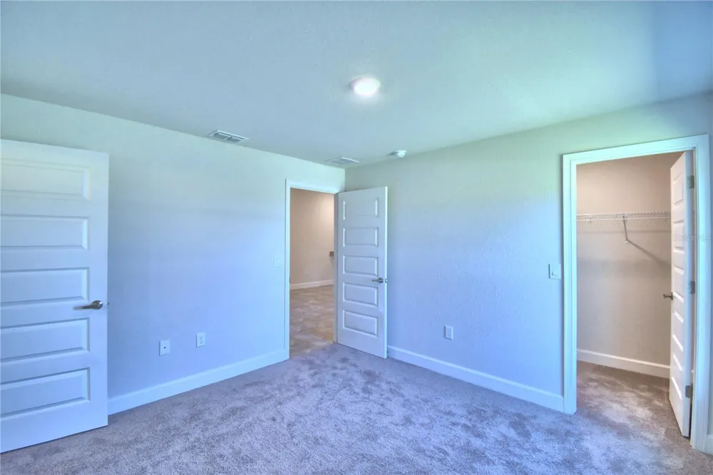 4632 CALAMINT LANE Auburndale, FL 33823