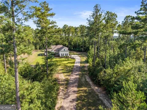 1396 Lotts Creek RD