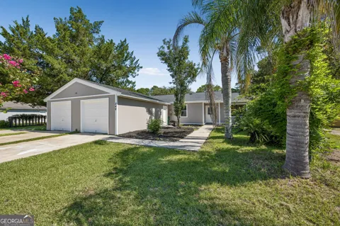 546 Chateau CIR
