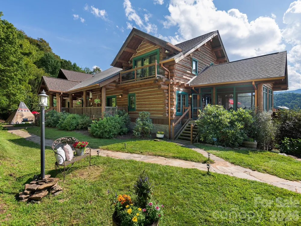 135 Potato Branch Road Leicester, NC 28748