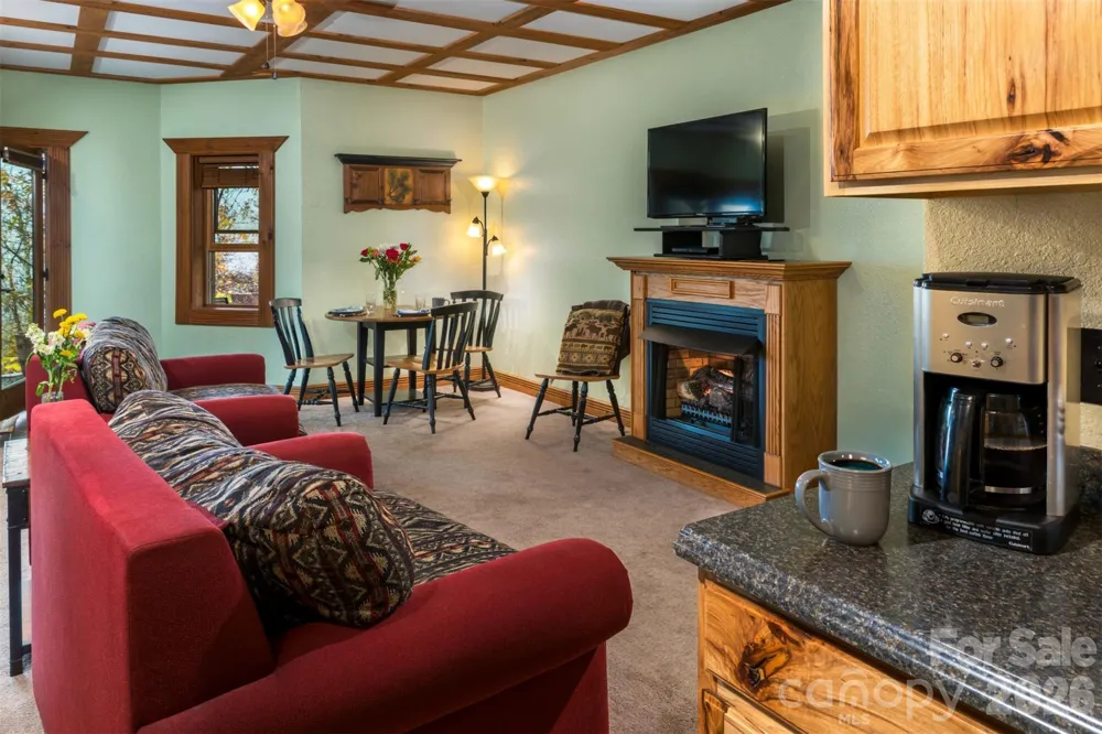 135 Potato Branch Road Leicester, NC 28748