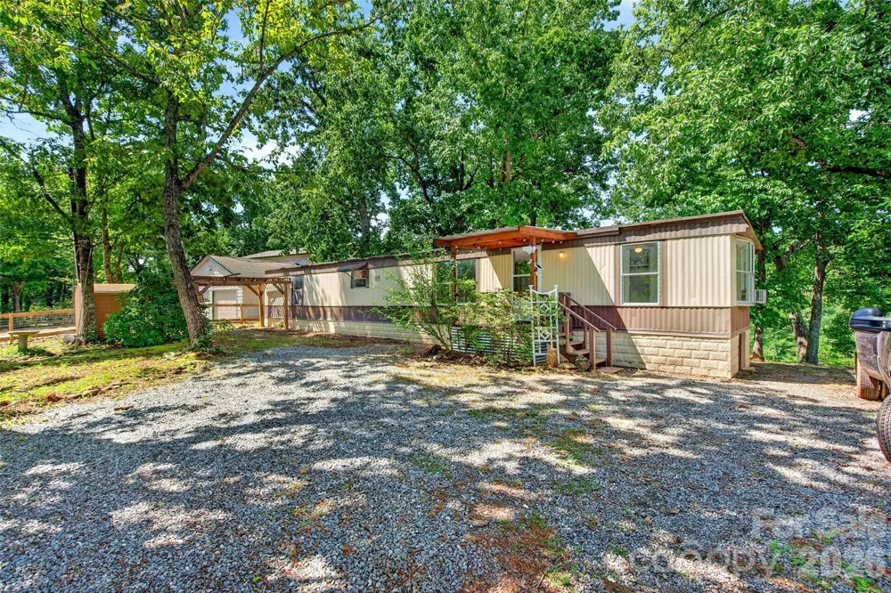 128 Pearson Circle Lake Lure, NC 28746