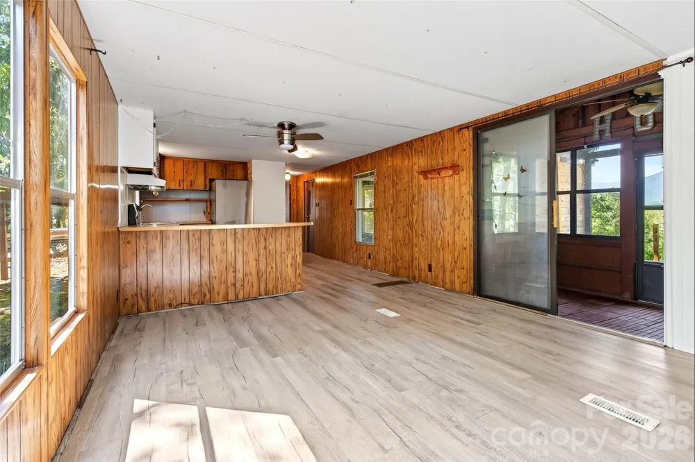 128 Pearson Circle Lake Lure, NC 28746