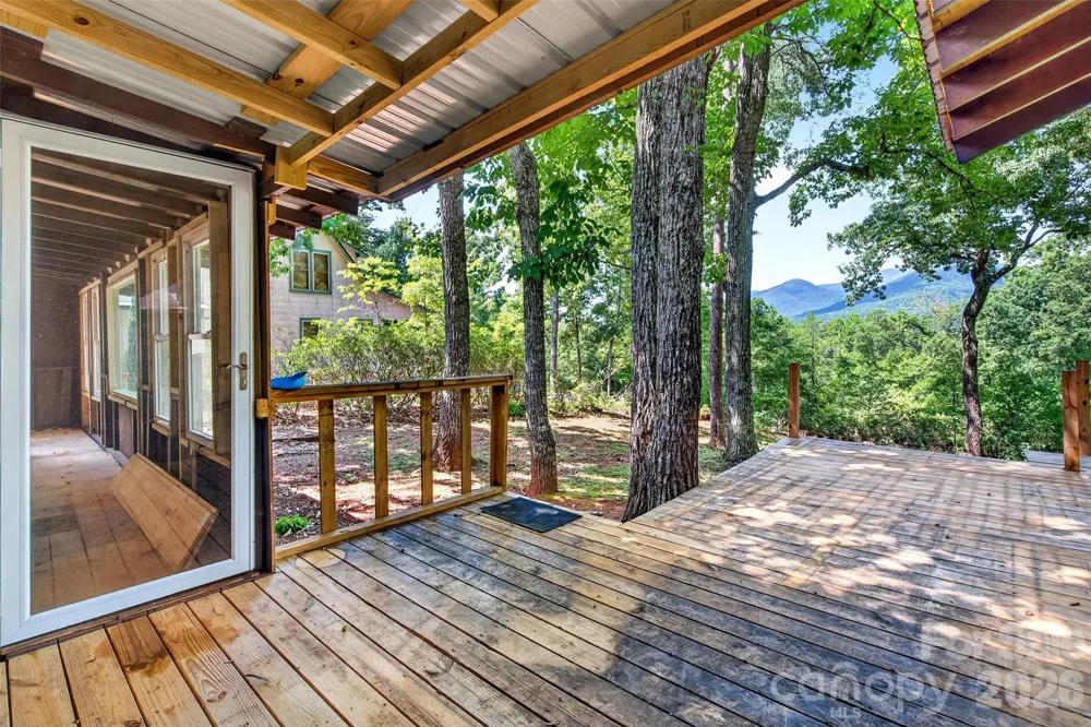 128 Pearson Circle Lake Lure, NC 28746