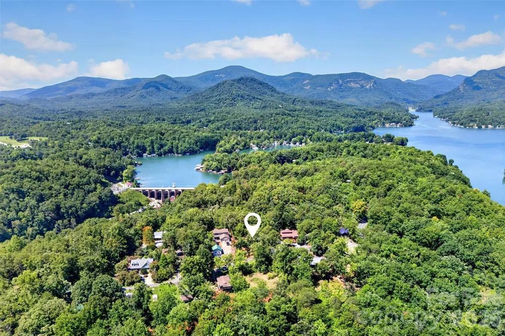 128 Pearson Circle Lake Lure, NC 28746