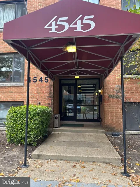 4545 MACARTHUR BOULEVARD NW #G5