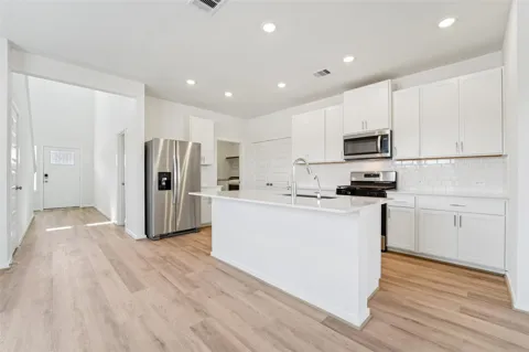2322 Pioneer Landing Lane