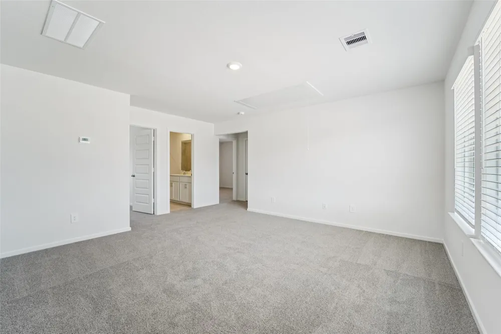 2322 Pioneer Landing Lane Crosby, TX 77532