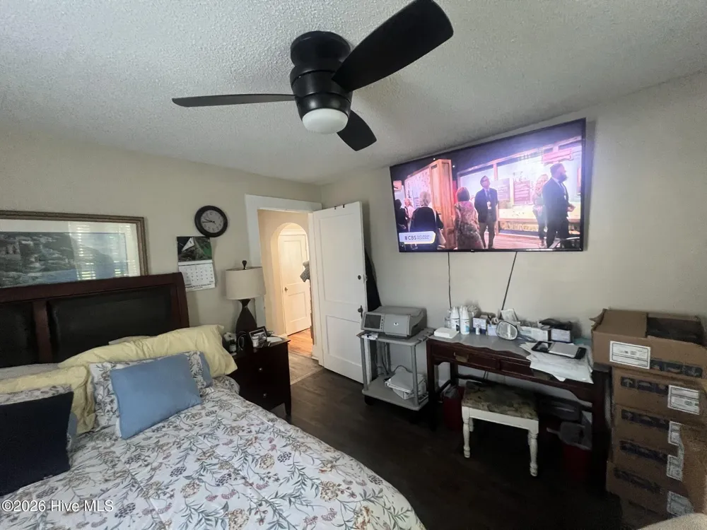 4340 W Perry Street Farmville, NC 27828