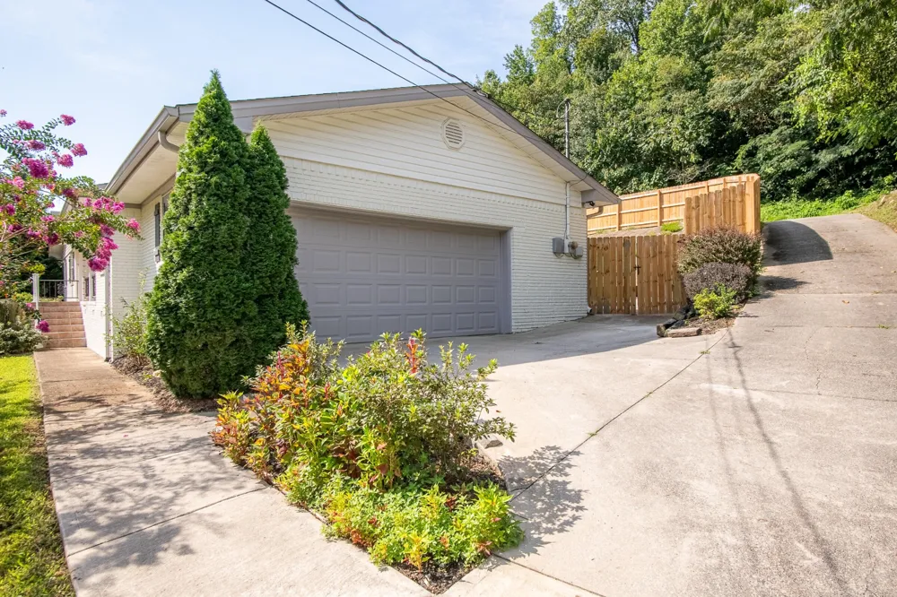 18710 Highway 41 Chattanooga, TN 37419