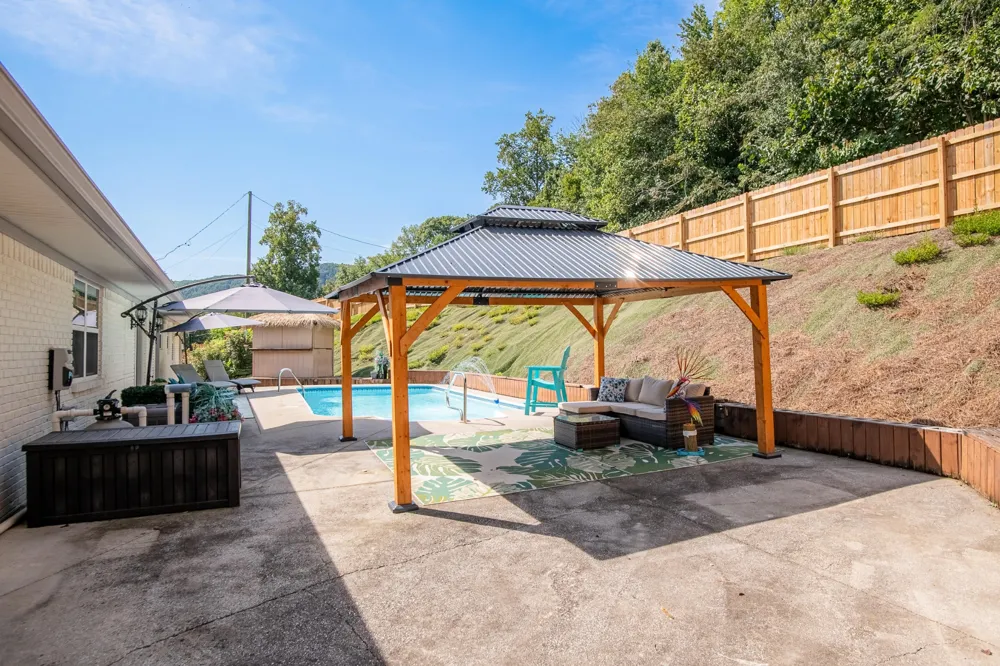 18710 Highway 41 Chattanooga, TN 37419