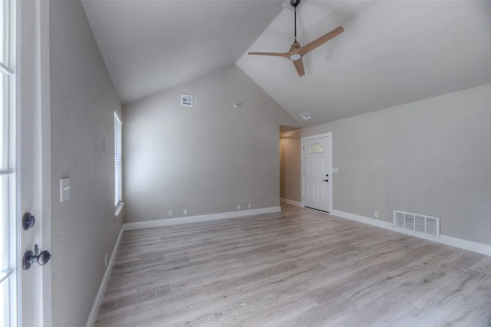 911 14th Street Collinsville, OK 74021