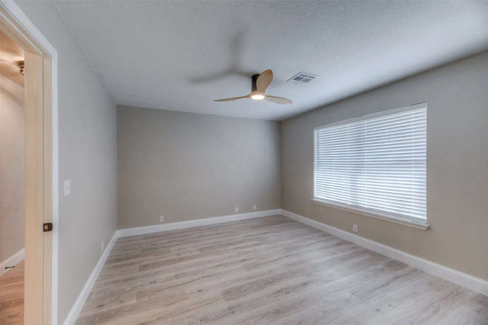 911 14th Street Collinsville, OK 74021