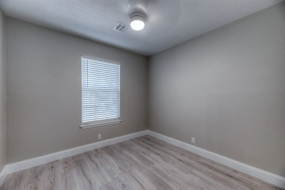 911 14th Street Collinsville, OK 74021