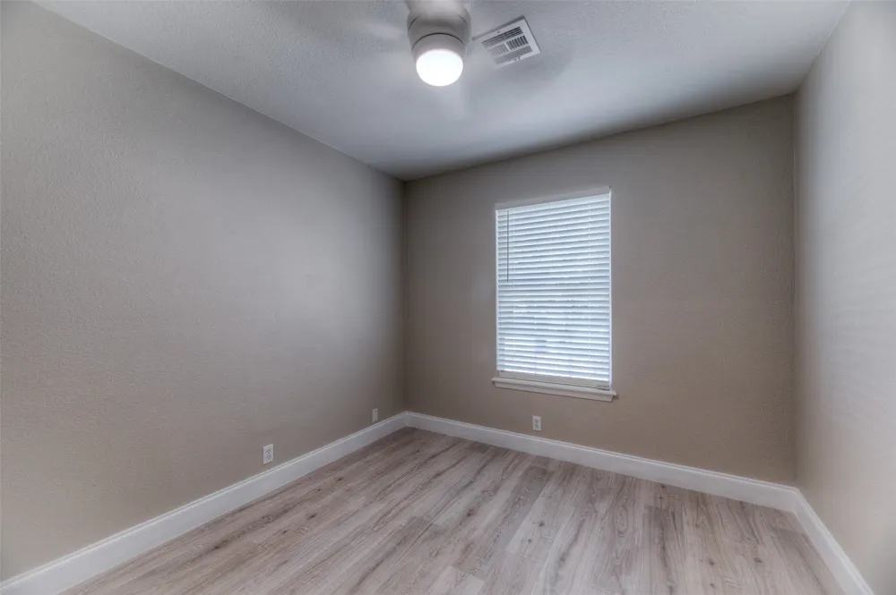 911 14th Street Collinsville, OK 74021