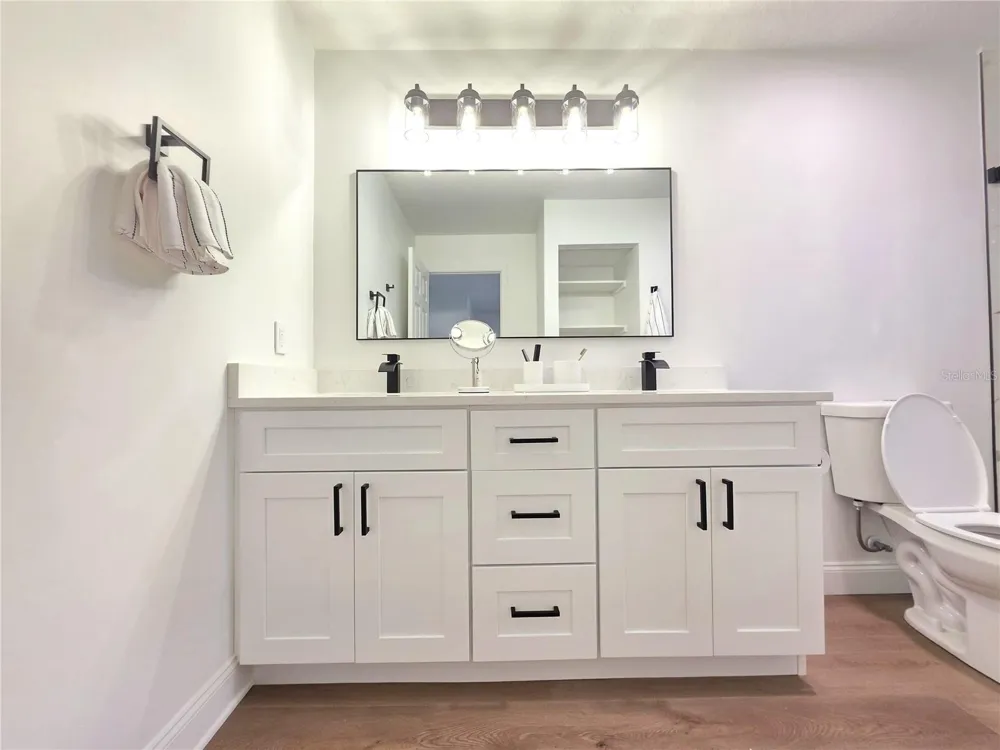850 ARIES ROAD W Jacksonville, FL 32216