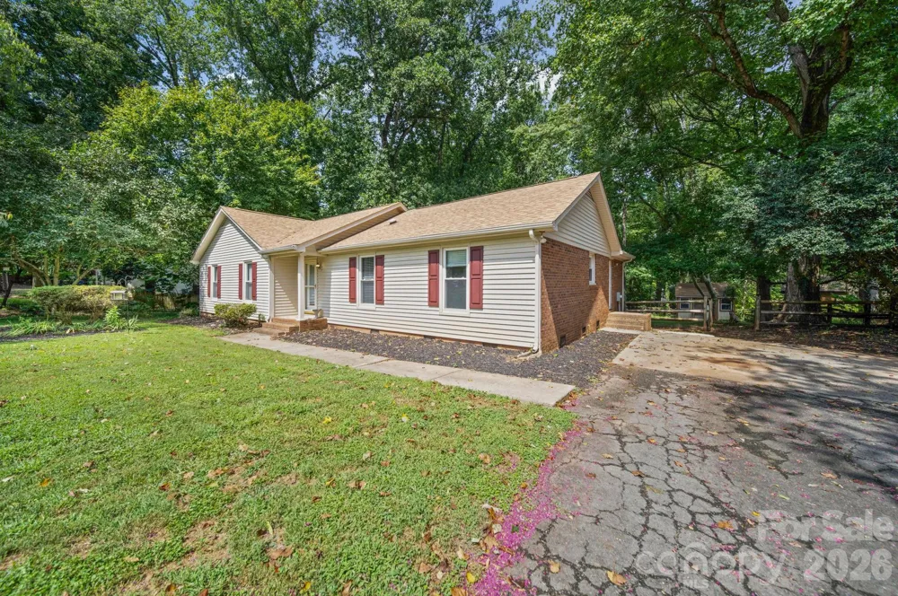 4710 Carving Tree Drive Charlotte, NC 28227