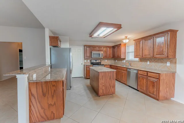 4410 Nugget Peak San Antonio, TX 78259