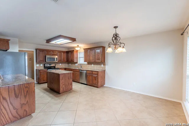4410 Nugget Peak San Antonio, TX 78259