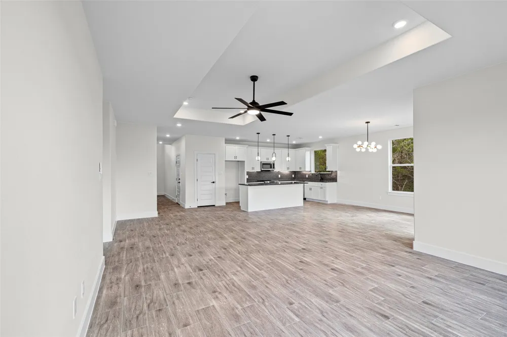 2712 Steepleridge Circle Granbury, TX 76048