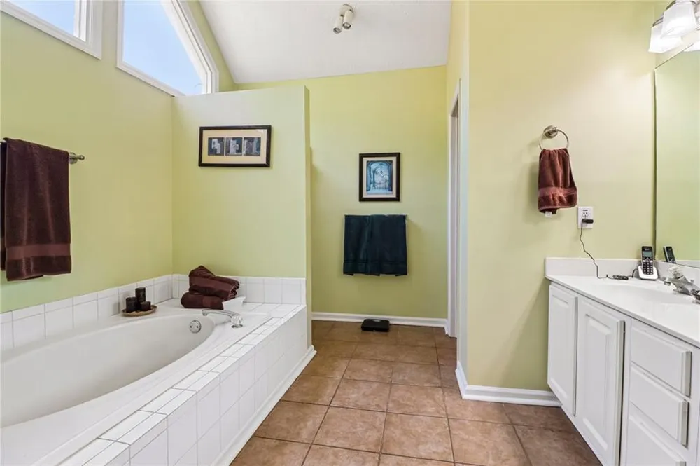 115 Parkside Drive Stockbridge, GA 30281