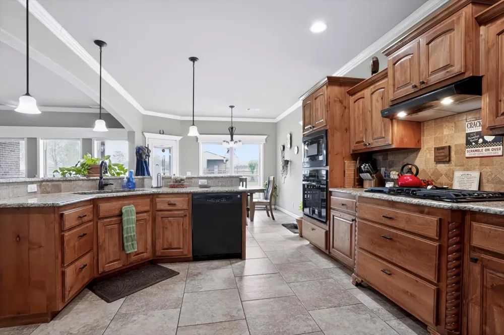 14435 35th Avenue E Skiatook, OK 74070
