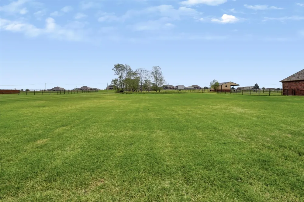 14435 35th Avenue E Skiatook, OK 74070