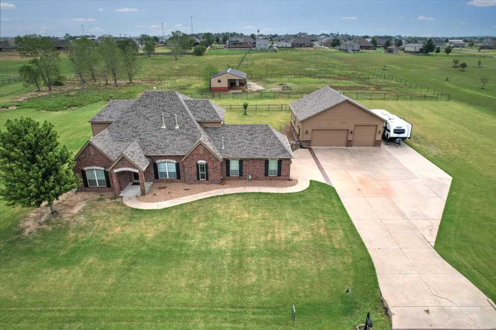 14435 35th Avenue E Skiatook, OK 74070