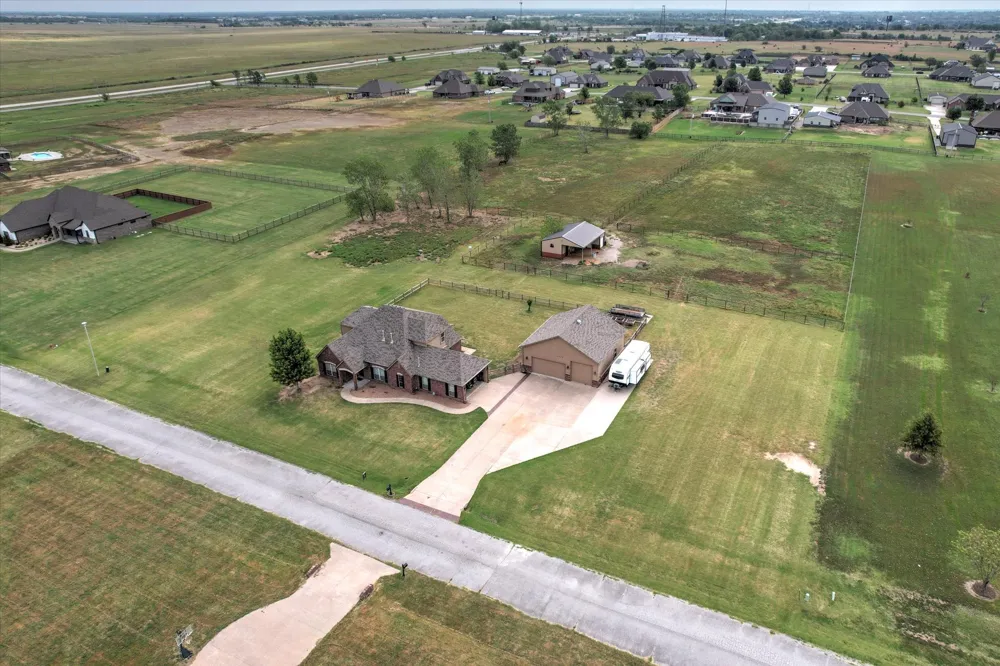 14435 35th Avenue E Skiatook, OK 74070