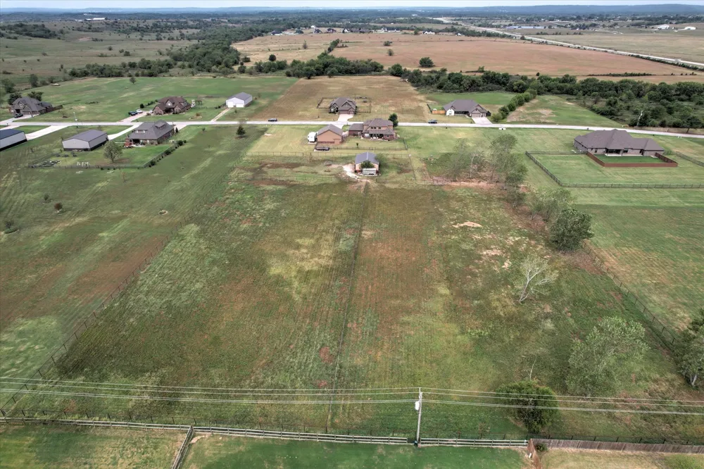 14435 35th Avenue E Skiatook, OK 74070
