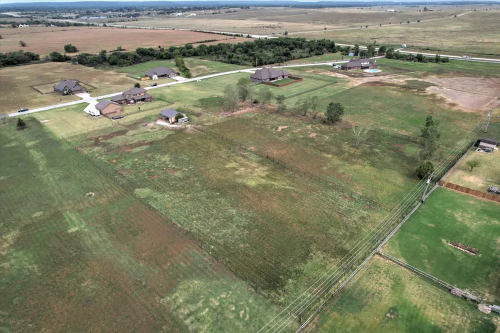 14435 35th Avenue E Skiatook, OK 74070
