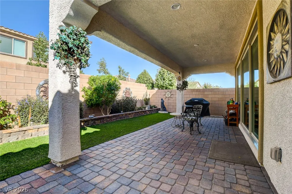 9730 Ponderosa Skye Court Las Vegas, NV 89166
