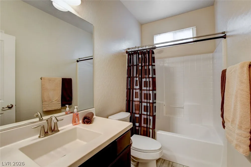 9730 Ponderosa Skye Court Las Vegas, NV 89166