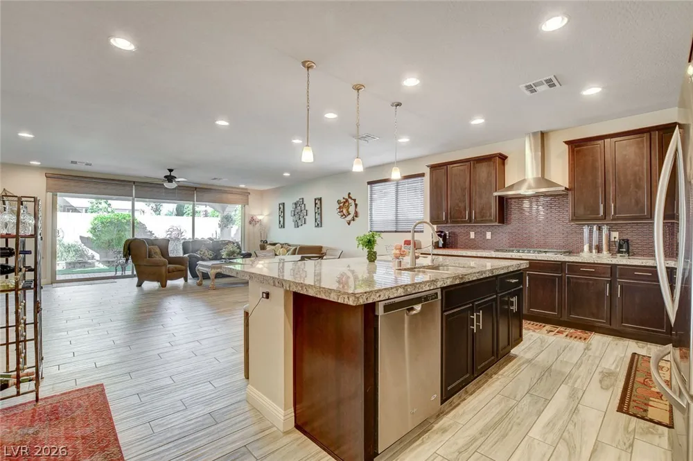 9730 Ponderosa Skye Court Las Vegas, NV 89166