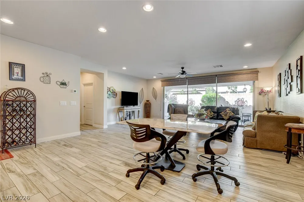 9730 Ponderosa Skye Court Las Vegas, NV 89166